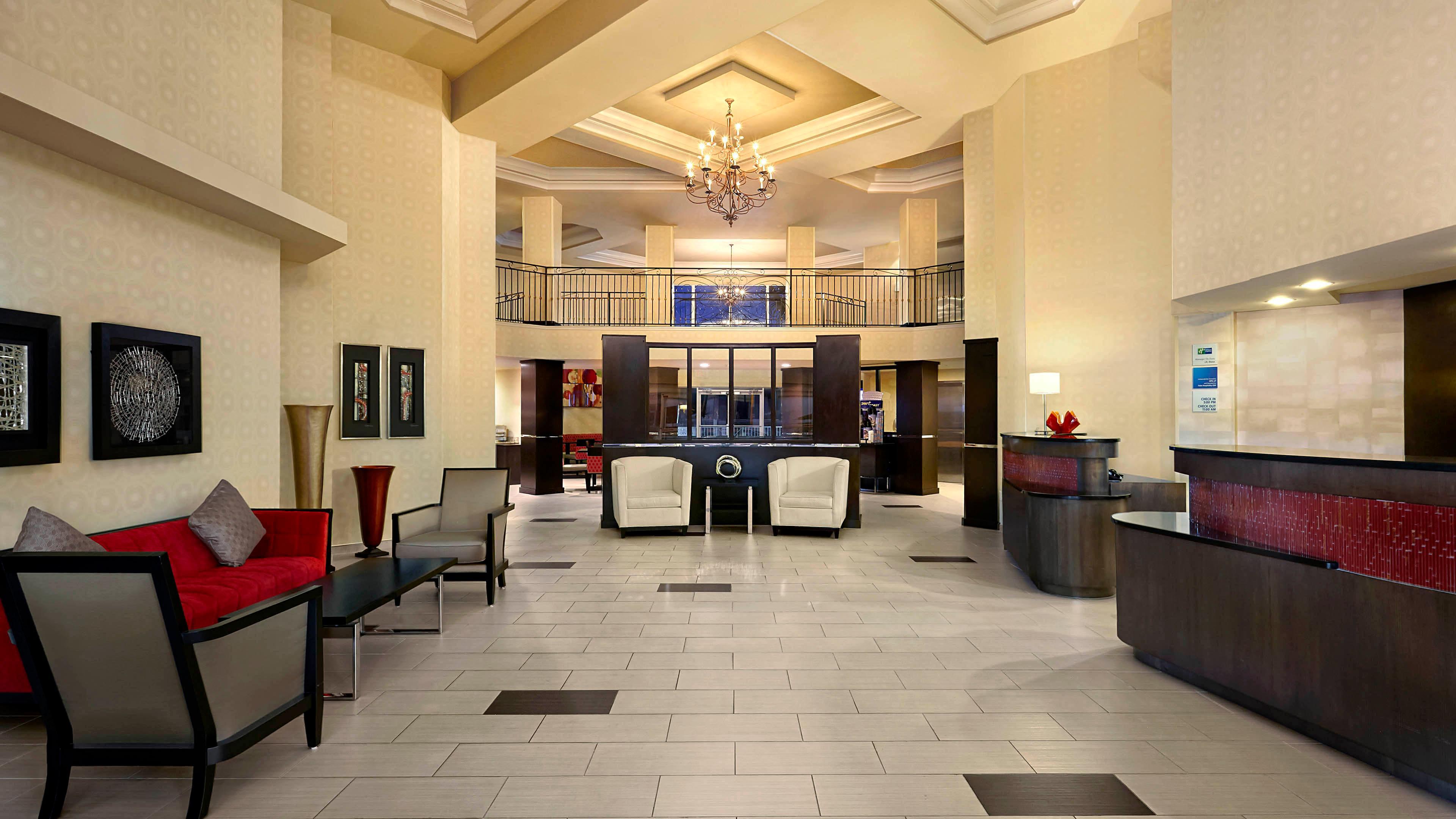 Holiday Inn Express & Suites Naples Downtown - 5Th Avenue By Ihg Eksteriør bilde