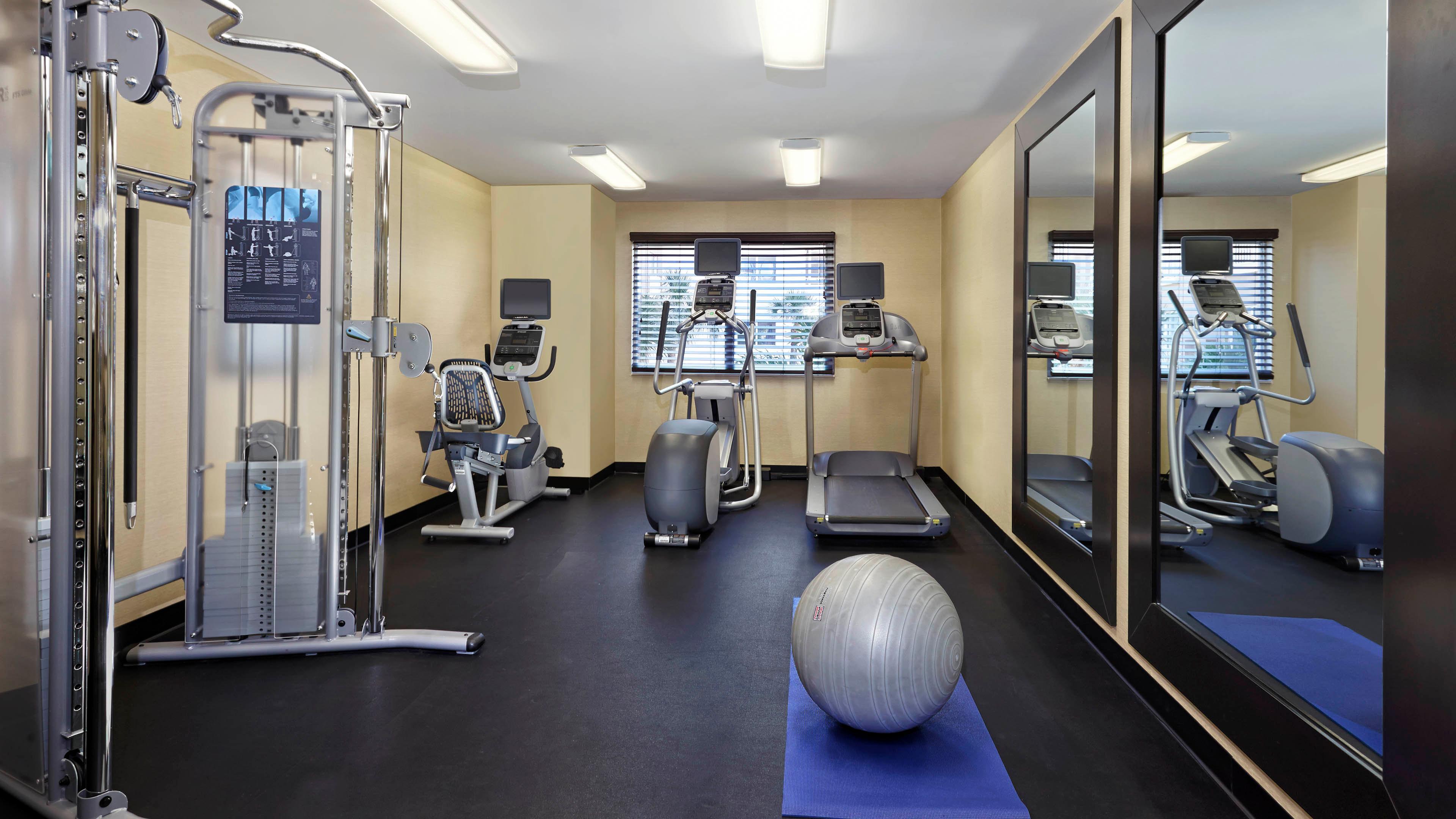 Holiday Inn Express & Suites Naples Downtown - 5Th Avenue By Ihg Eksteriør bilde