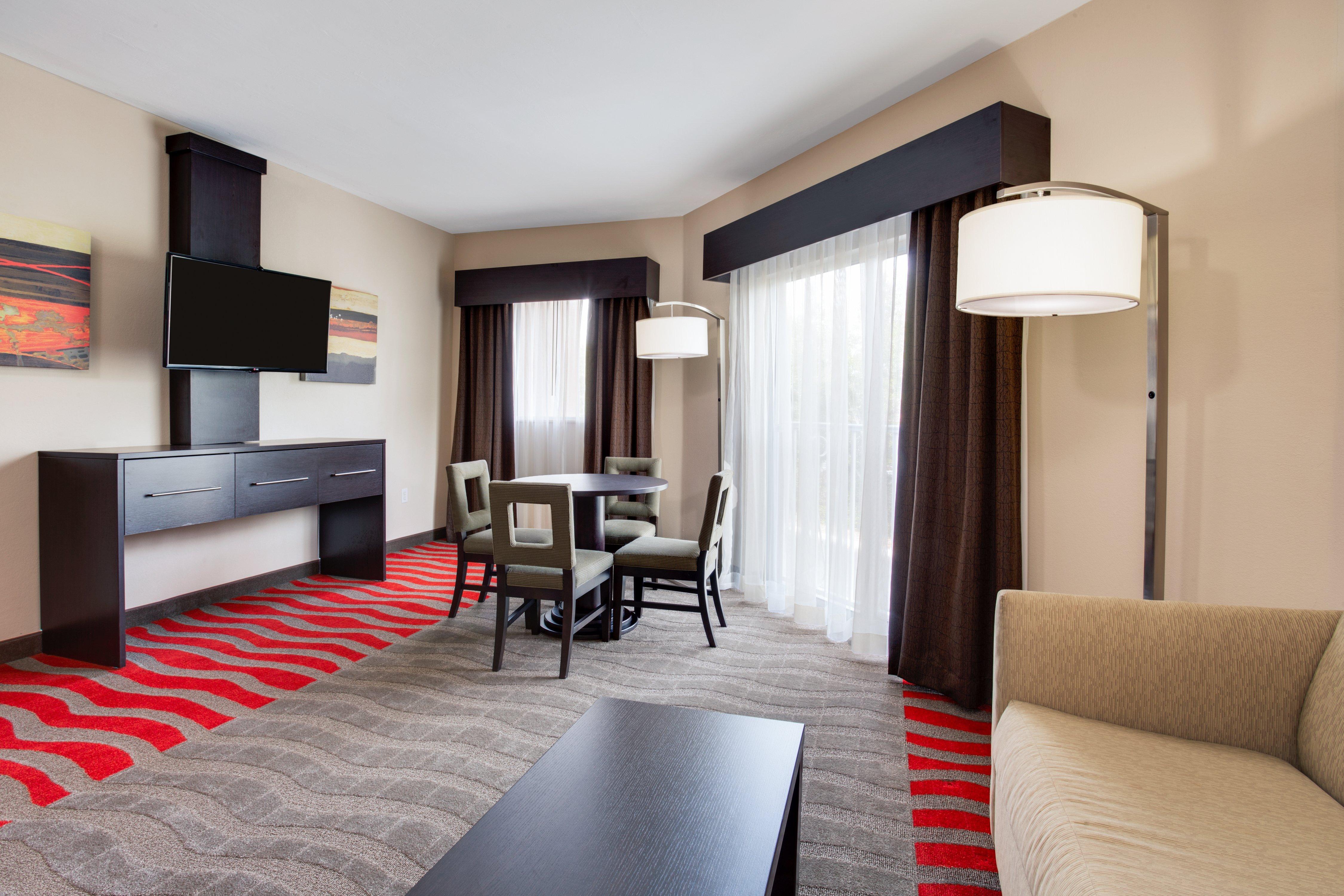 Holiday Inn Express & Suites Naples Downtown - 5Th Avenue By Ihg Eksteriør bilde