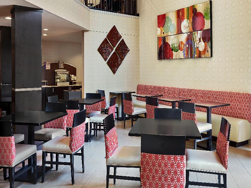Holiday Inn Express & Suites Naples Downtown - 5Th Avenue By Ihg Eksteriør bilde